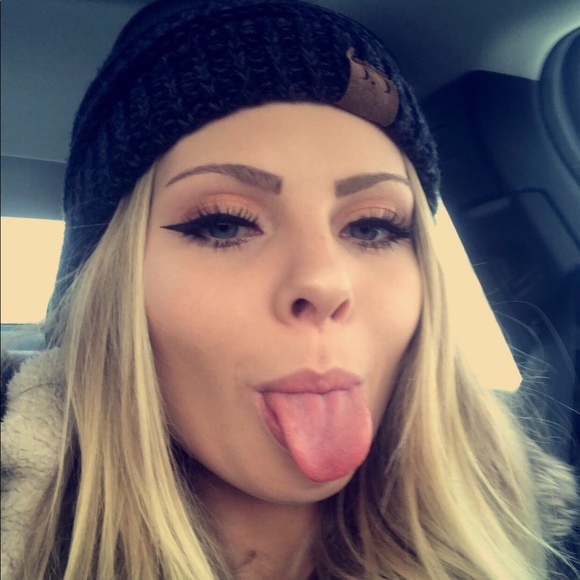 Meet your Posher, Jillian - Picture 6 of 10